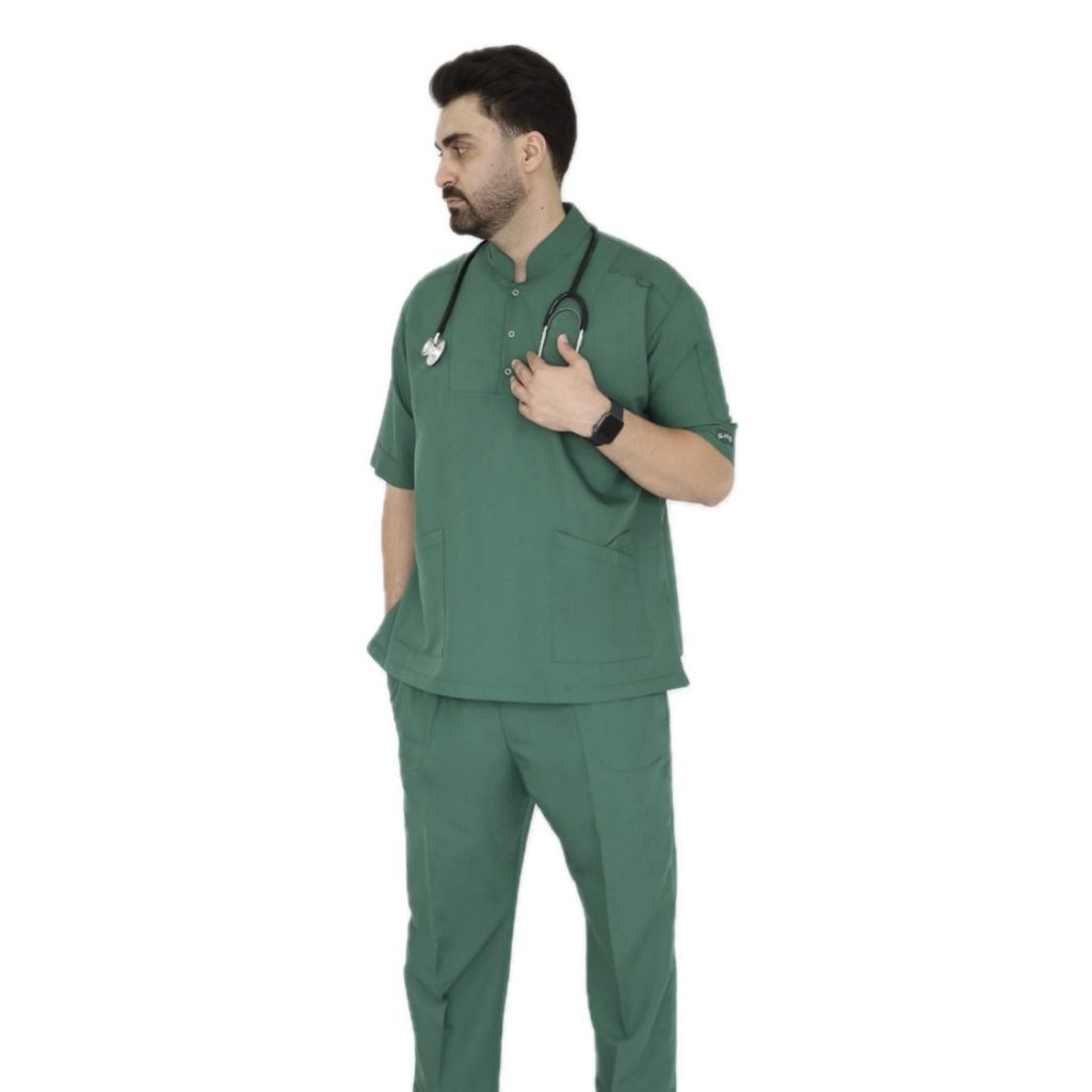 راهنمای انتخاب لباس پزشکی استاندارد؛ نگاهی به اسکراب و شلوار، تونیک و روپوش پزشکی 3 اسکراب و شلوار پزشکی - پوشینا